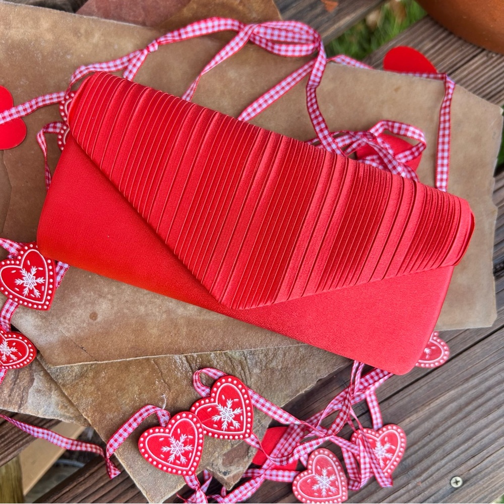 Red Satin Special Occasion Clutch NWT